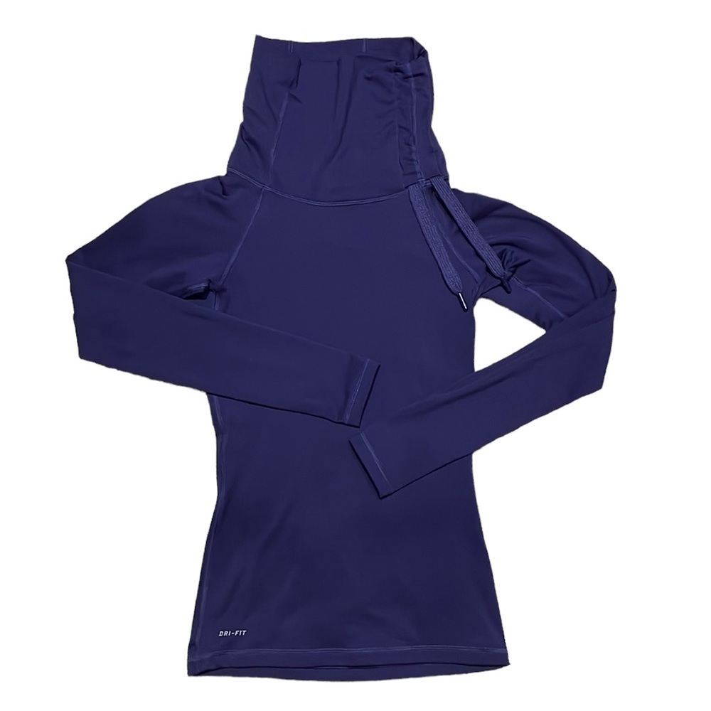 NIKE Pro‎ Woman’s Purple Fitted Long Sleeve Turtle Neck Shirt size XS